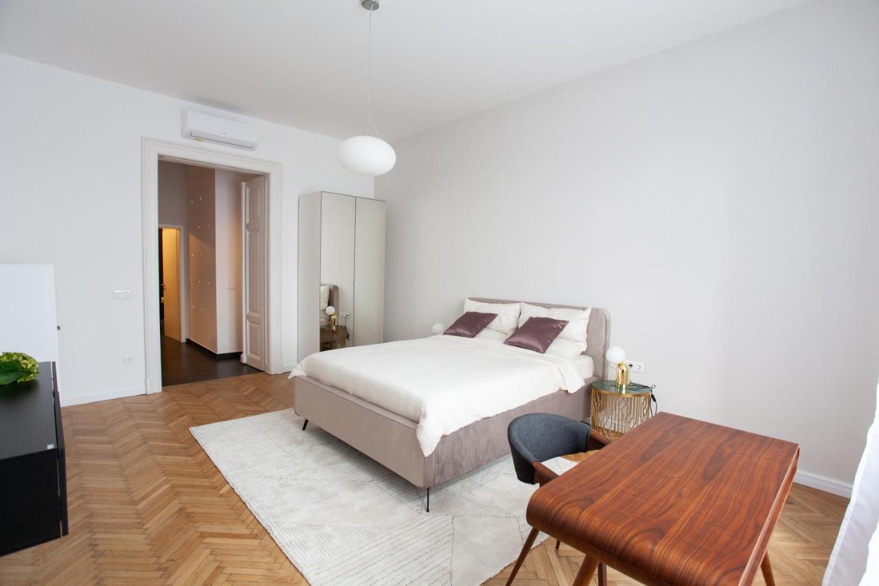 Real Deluxe Next To Danube Διαμέρισμα Βουδαπέστη Εξωτερικό φωτογραφία